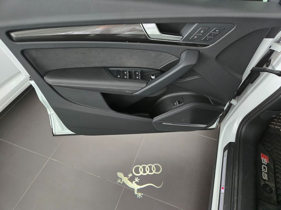 Audi SQ5 2022