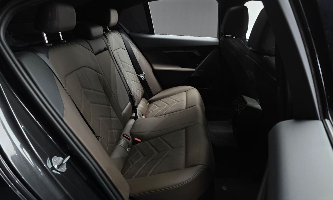 BMW 5-Series 2024