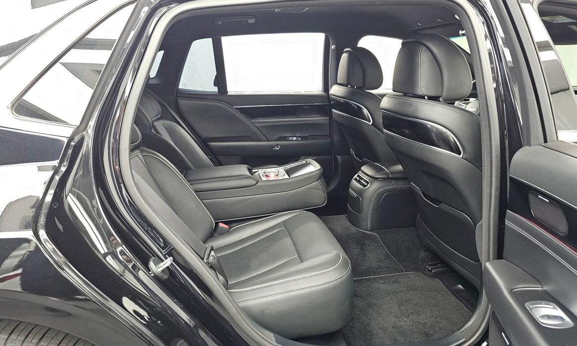 Genesis G90 2024