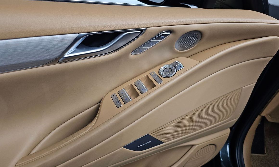 Genesis G80 2025