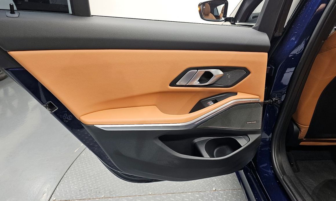 BMW 3-Series 2025
