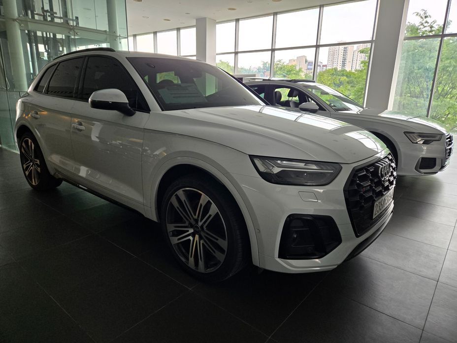 Audi SQ5 2022