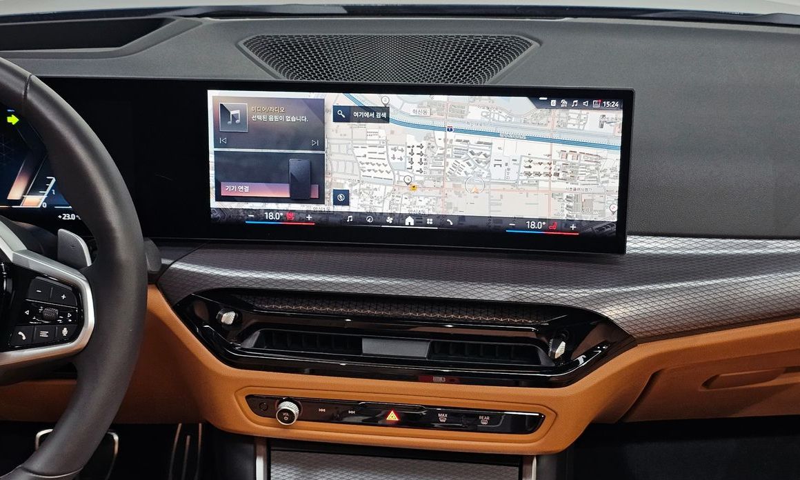 BMW 3-Series 2025