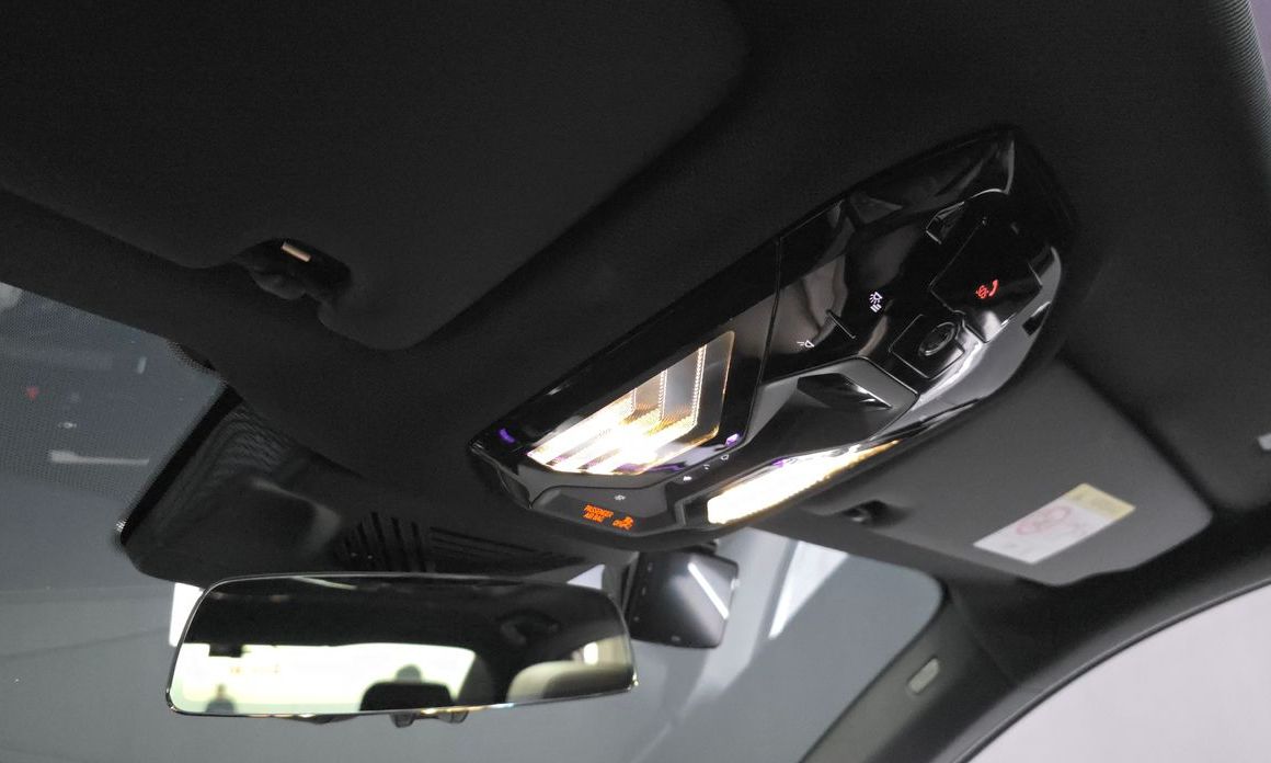 BMW 5-Series 2024