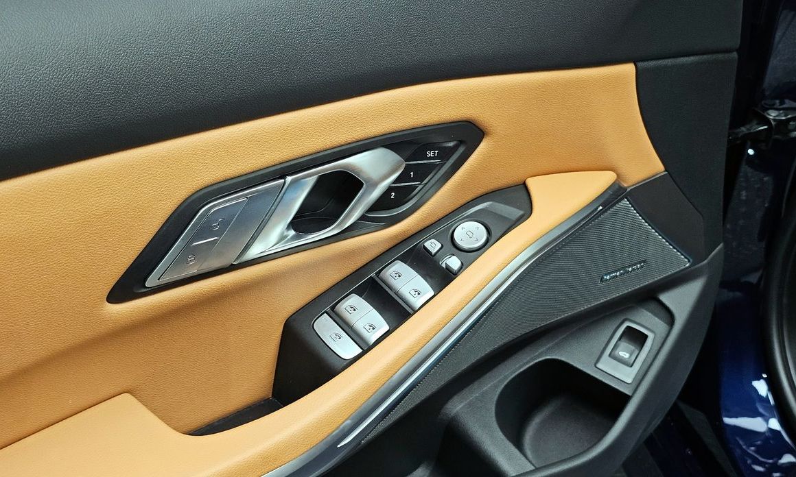 BMW 3-Series 2025