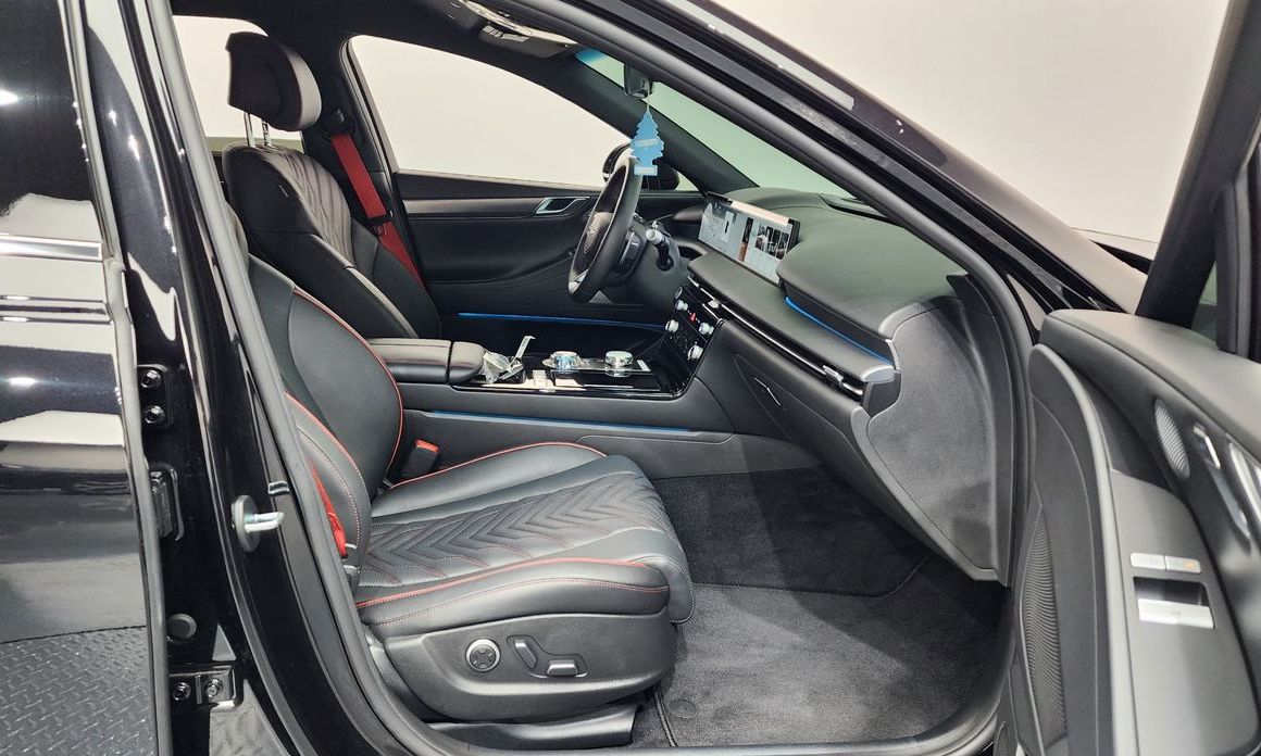 Genesis G80 2025
