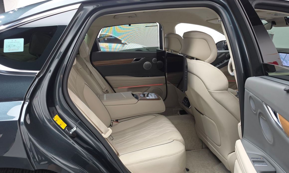 Genesis G80 2025