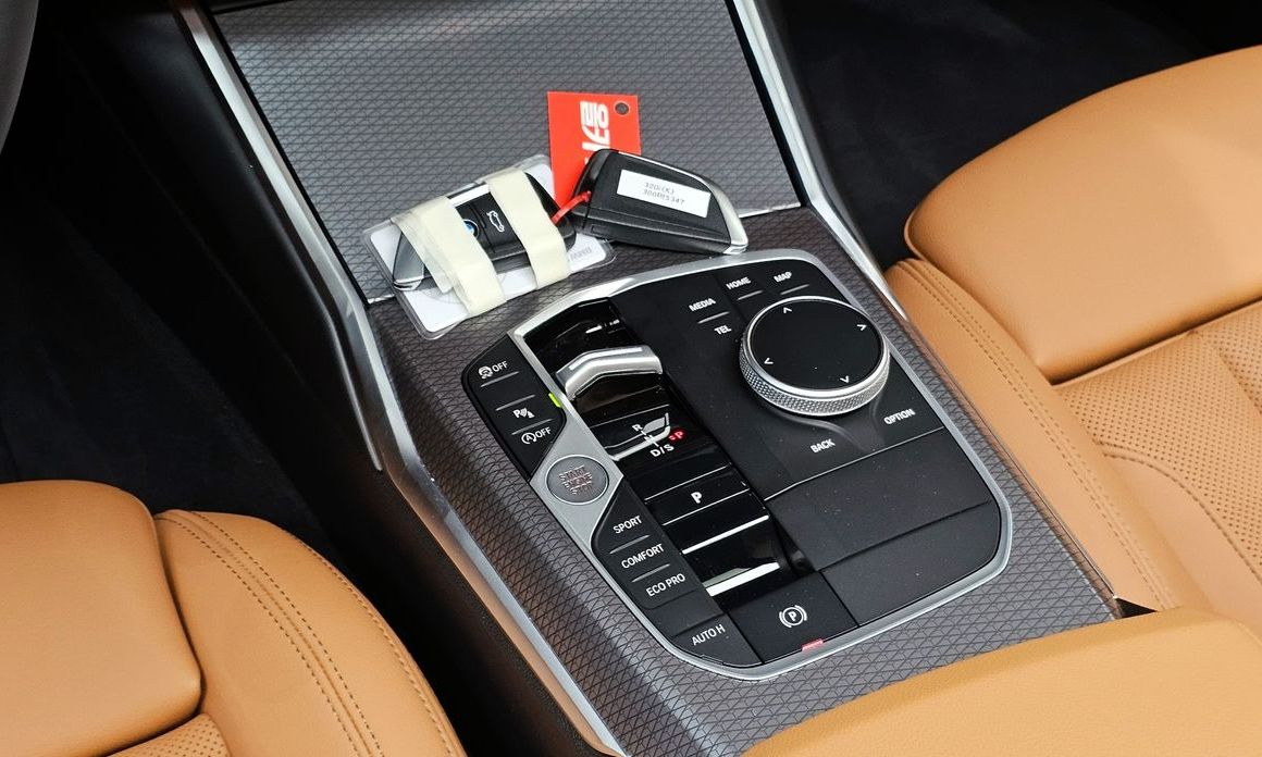 BMW 3-Series 2025