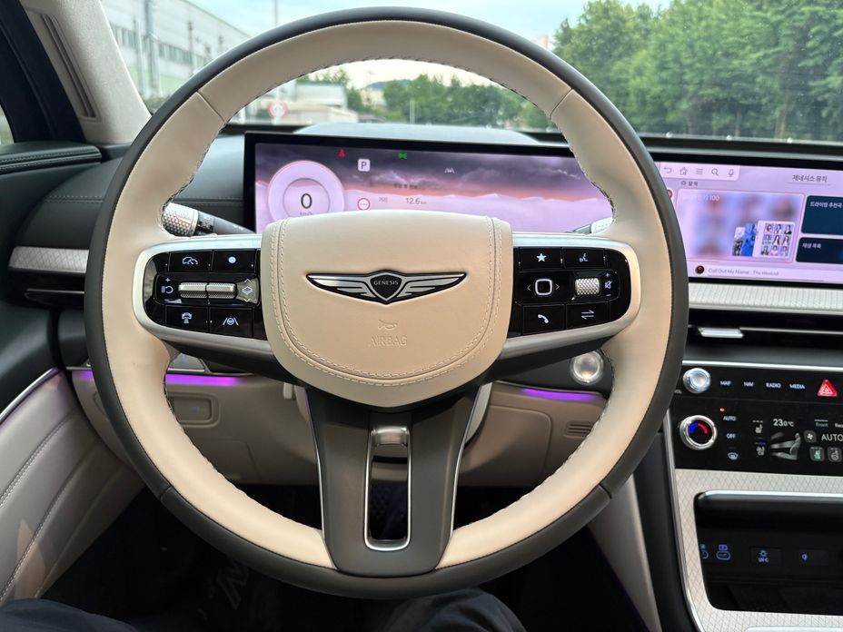 Genesis GV80 2025