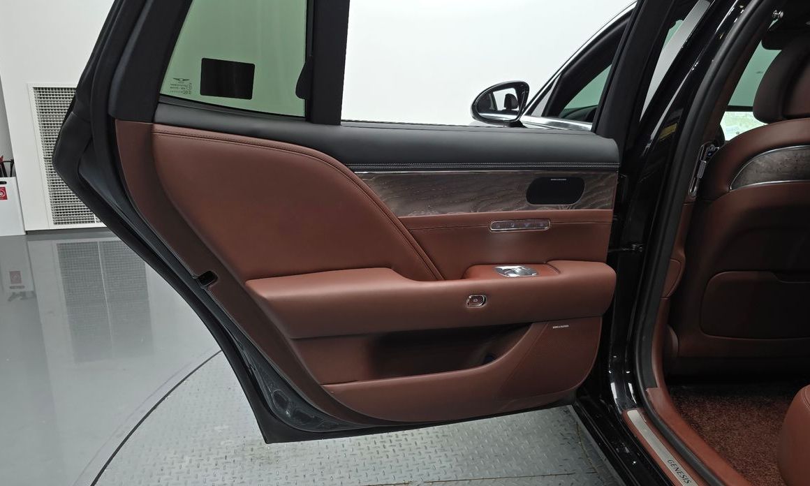 Genesis G90 2022