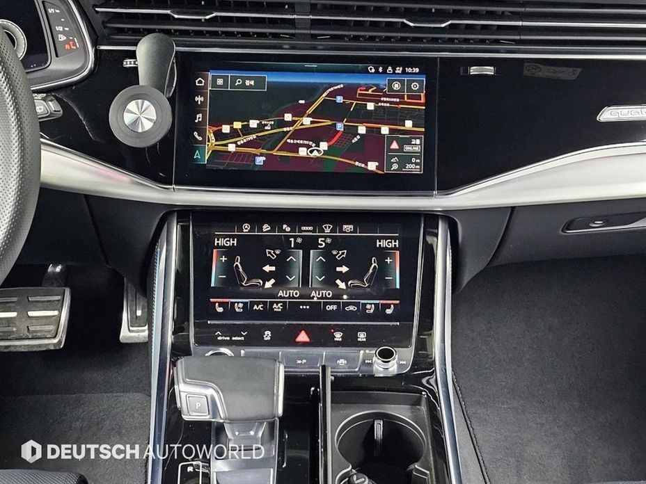 Audi Q8 2021