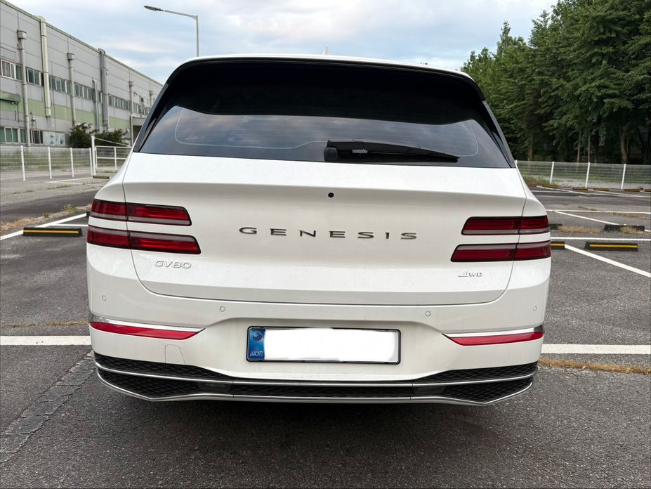Genesis GV80 2025