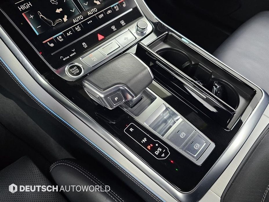 Audi Q8 2021