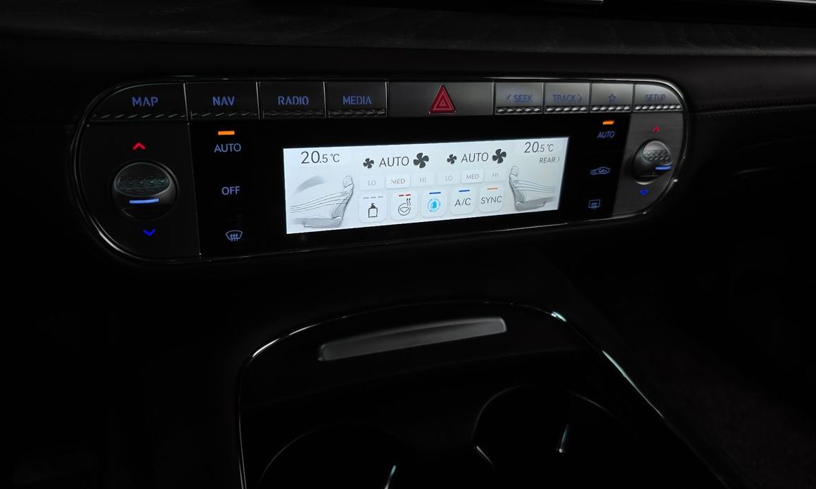 Genesis G90 2022