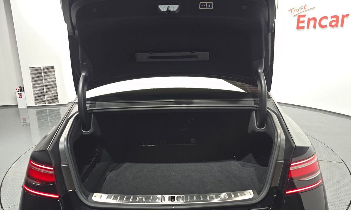 Genesis G90 2022