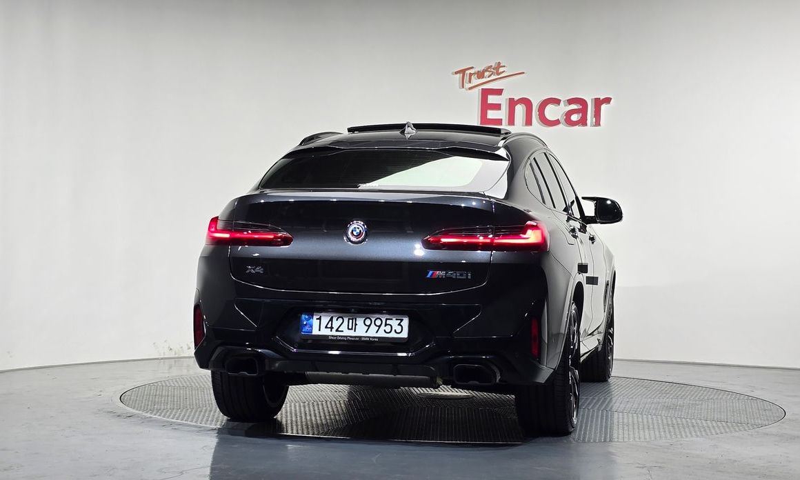 BMW X4 2023