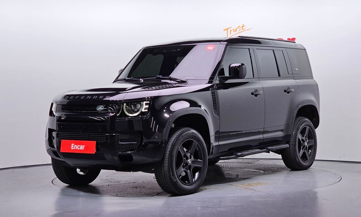 Land Rover Defender 2024