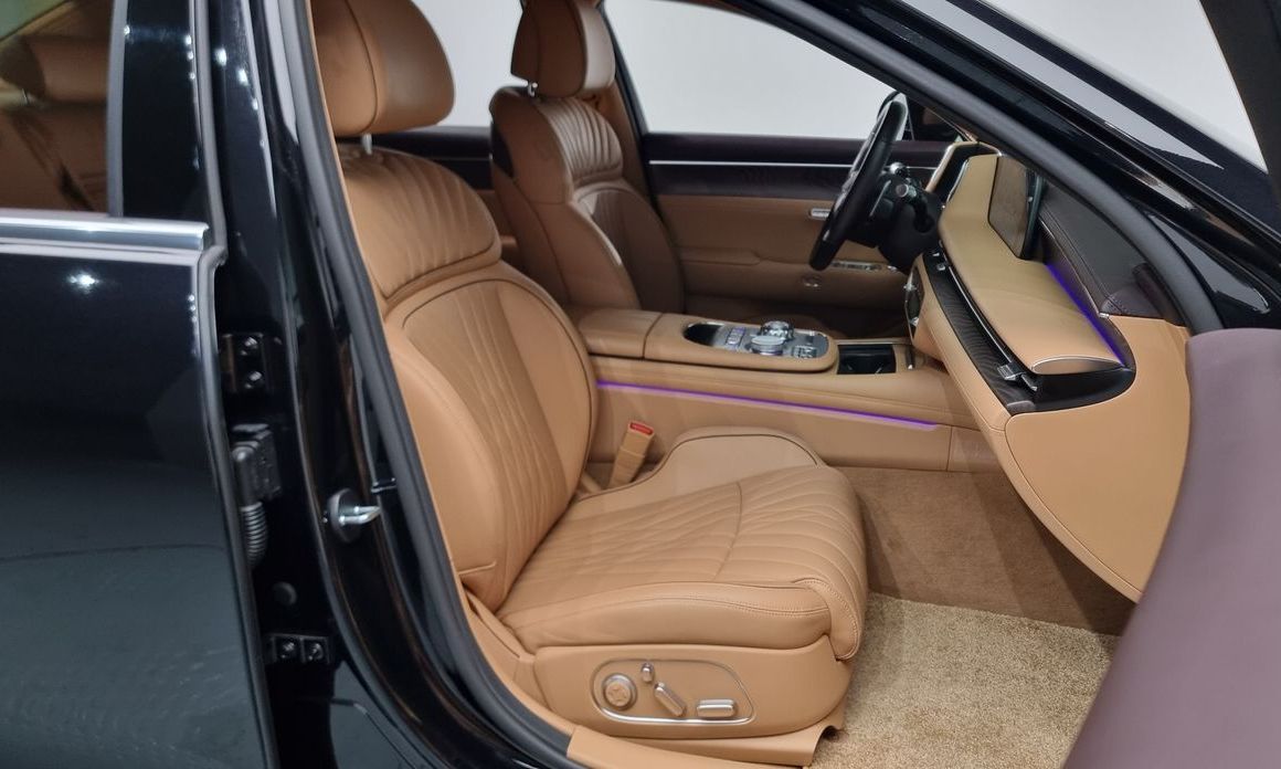 Genesis G90 2023