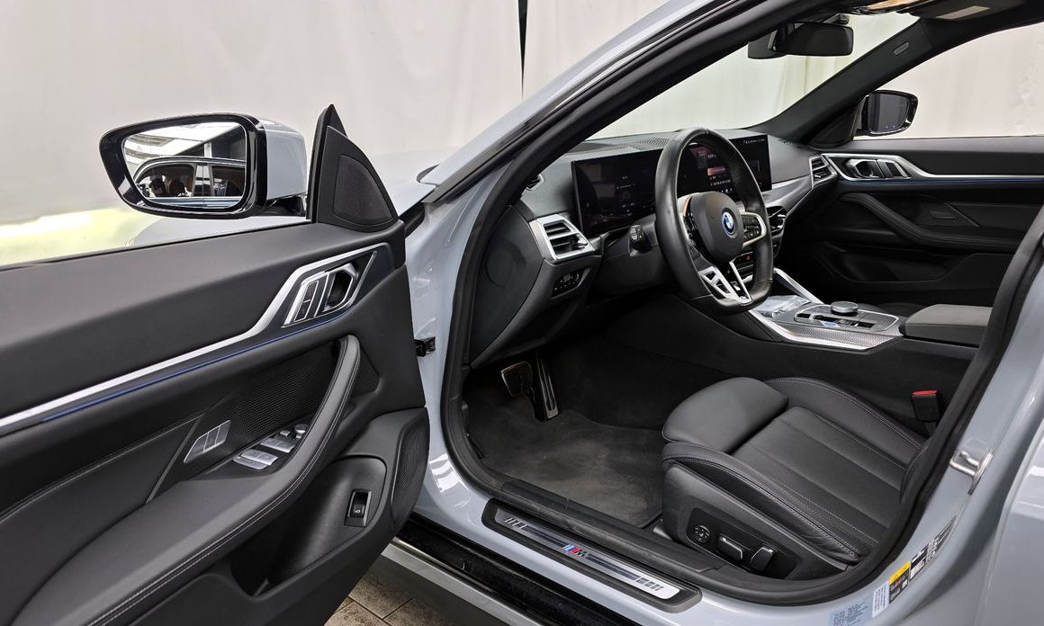 BMW i4 2025