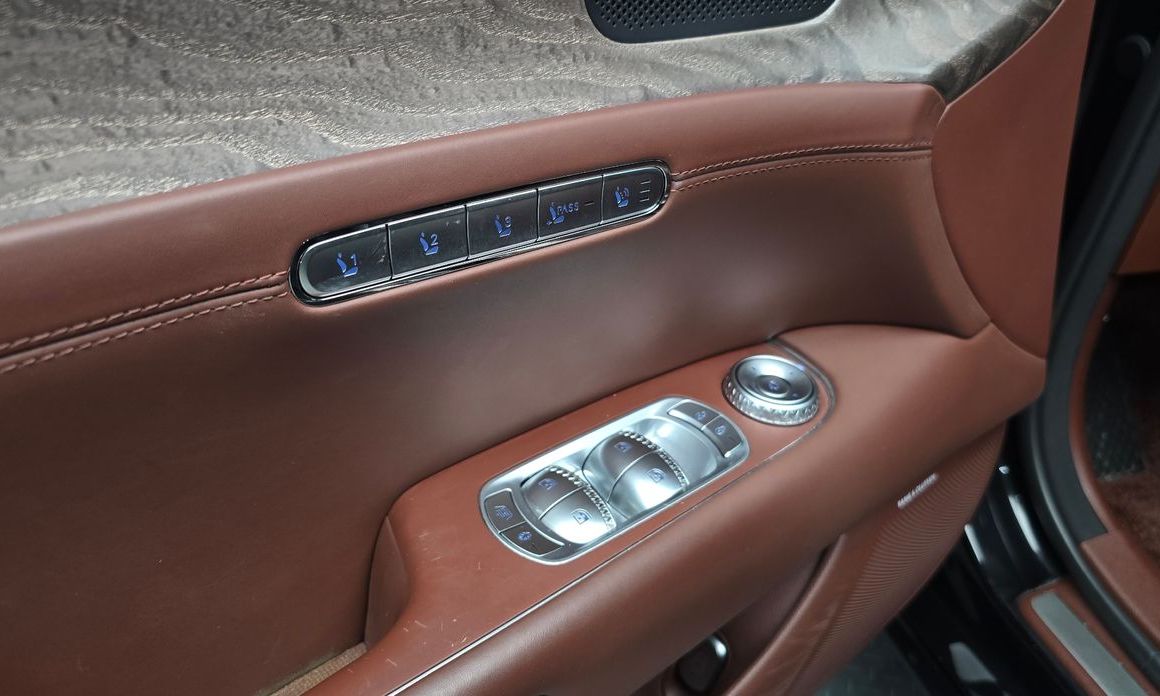 Genesis G90 2022