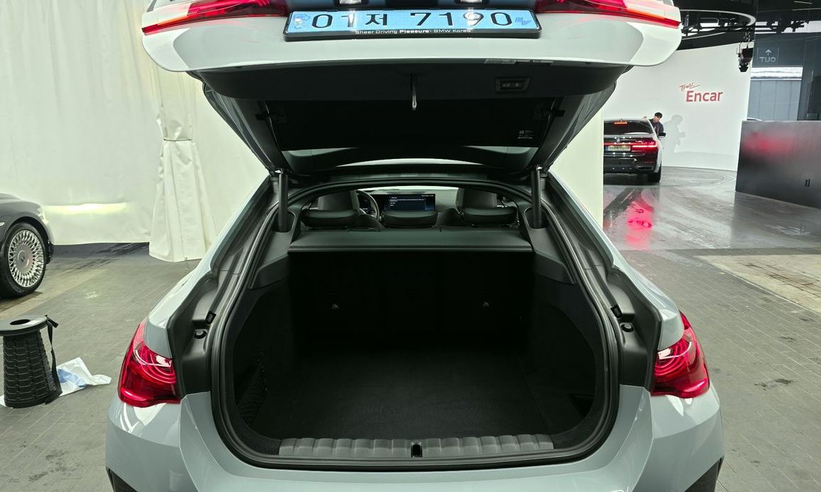 BMW i4 2025