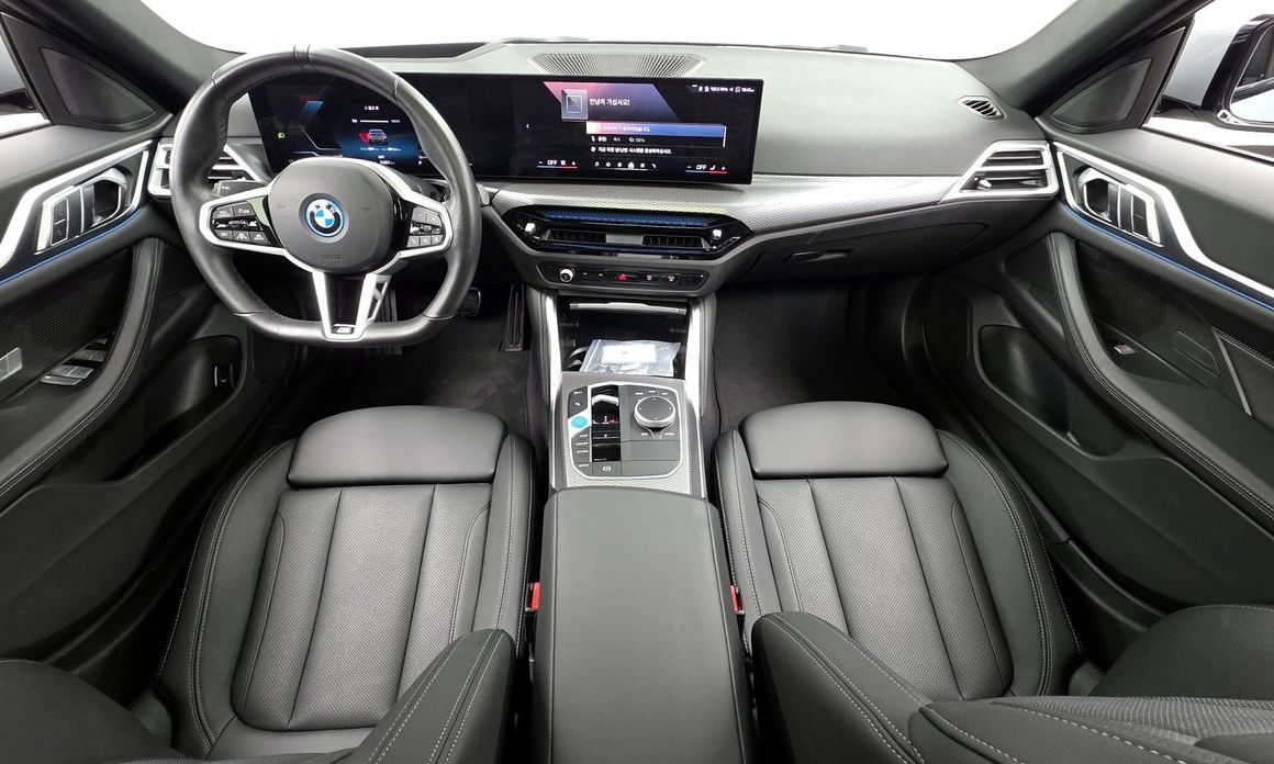 BMW i4 2025