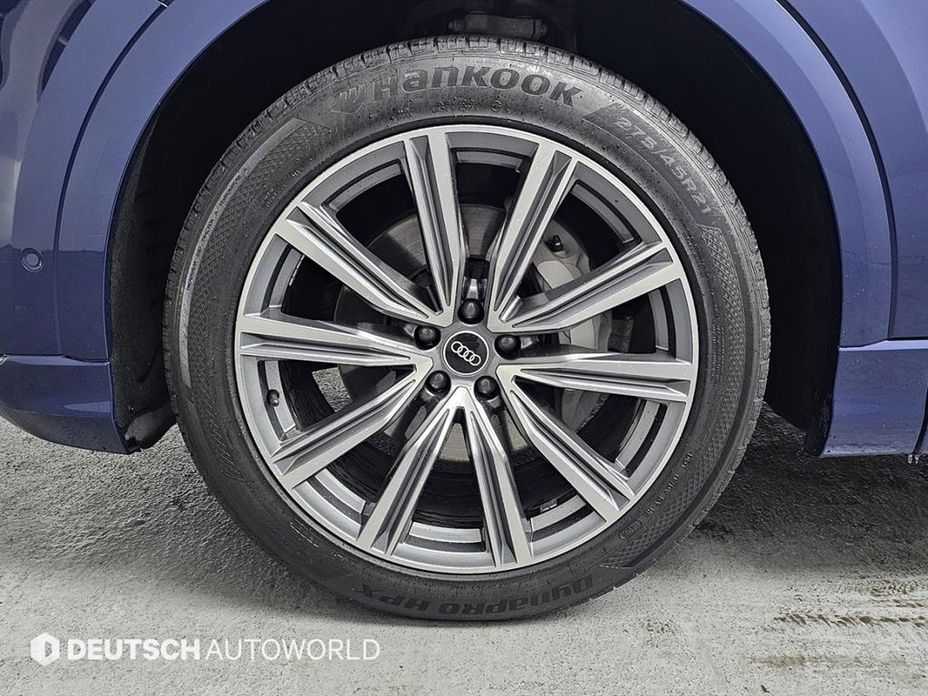 Audi Q8 2021
