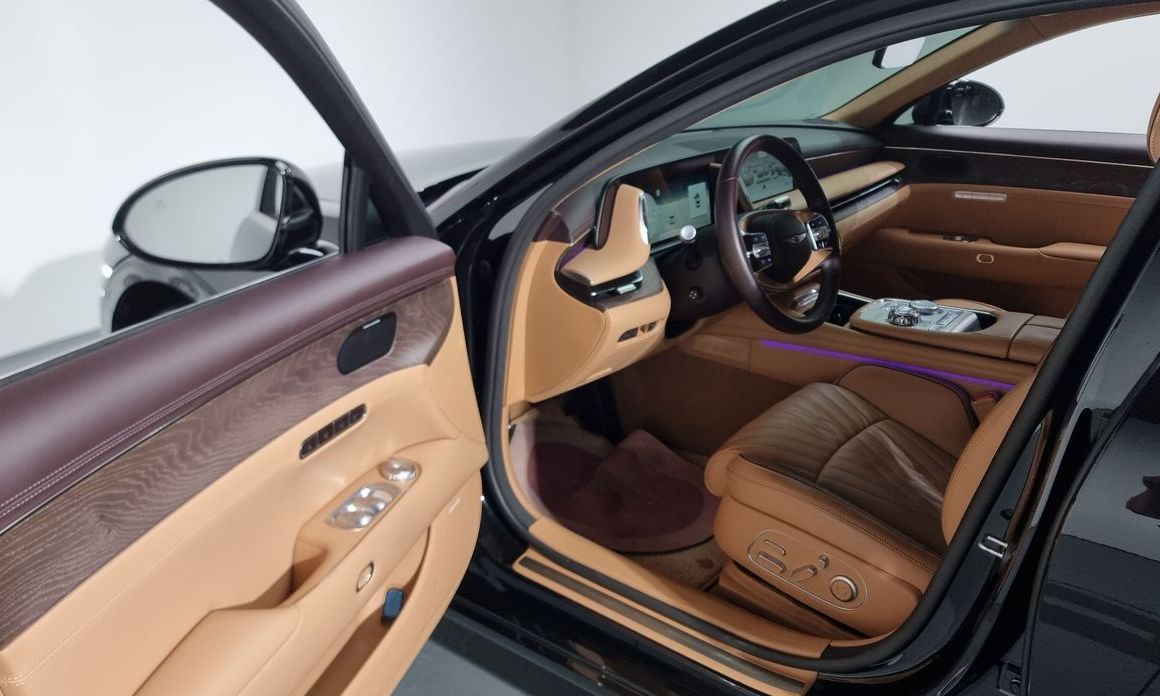 Genesis G90 2023