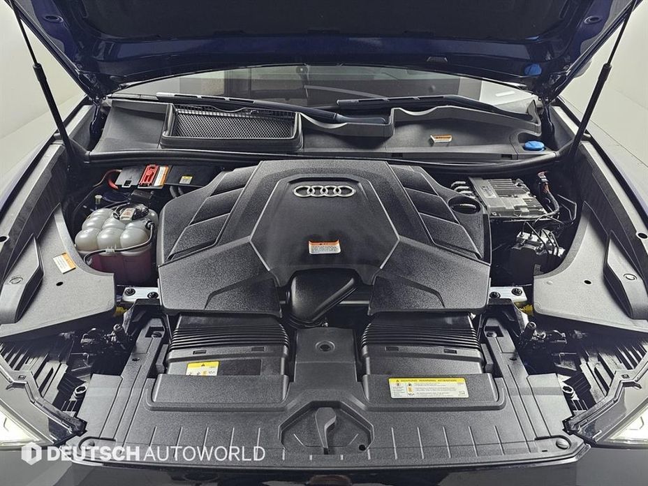 Audi Q8 2021