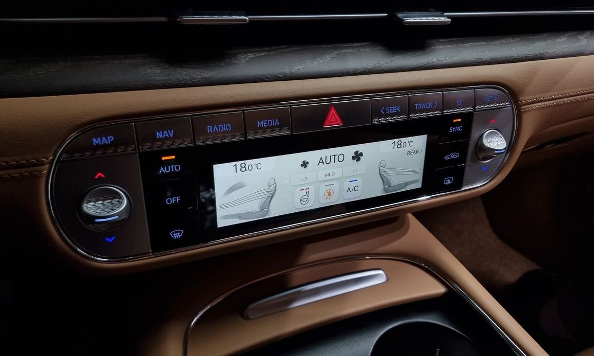 Genesis G90 2023