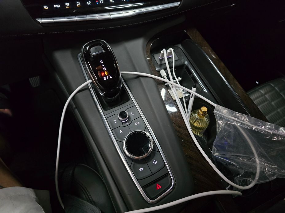 Cadillac Escalade 2023