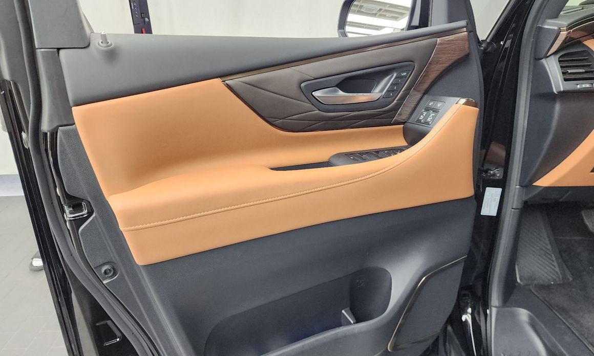 Toyota Alphard 2025