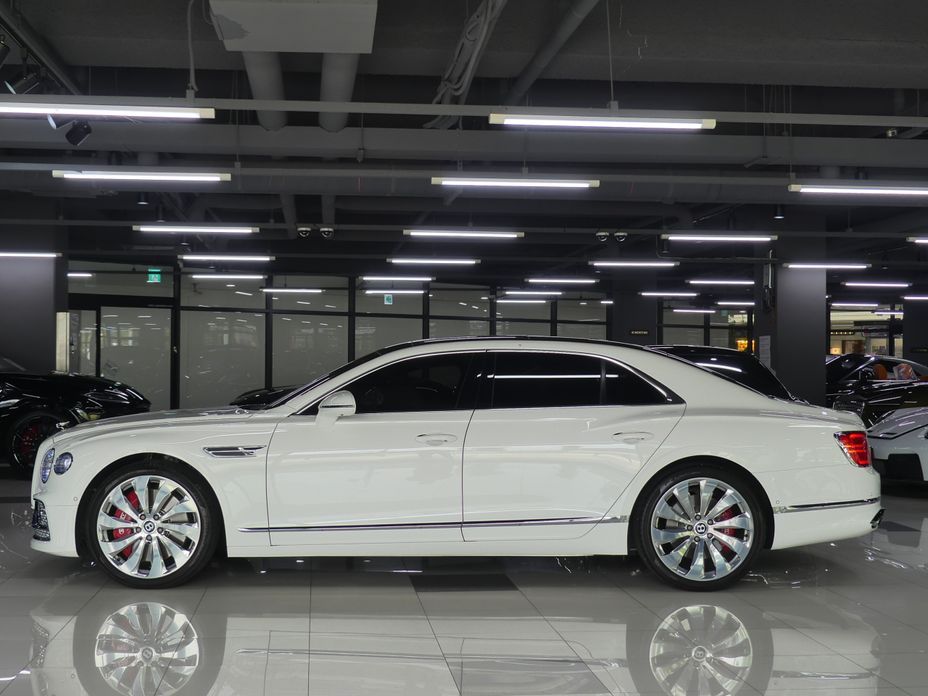 Bentley Flying Spur 2021