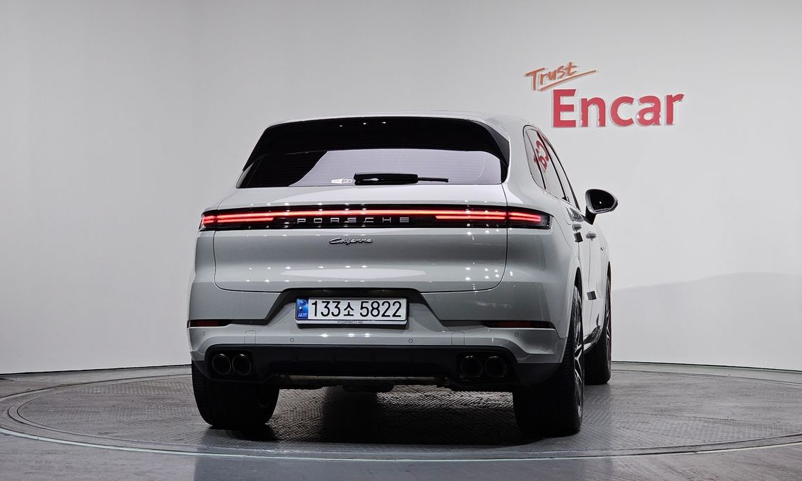 Porsche Cayenne 2024