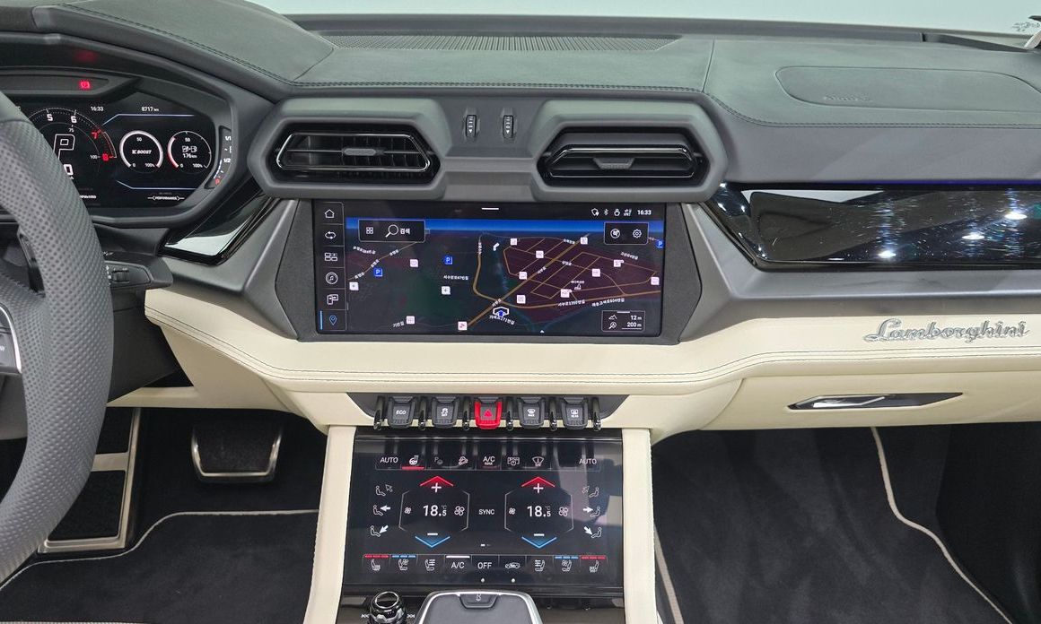 Lamborghini Urus 2025