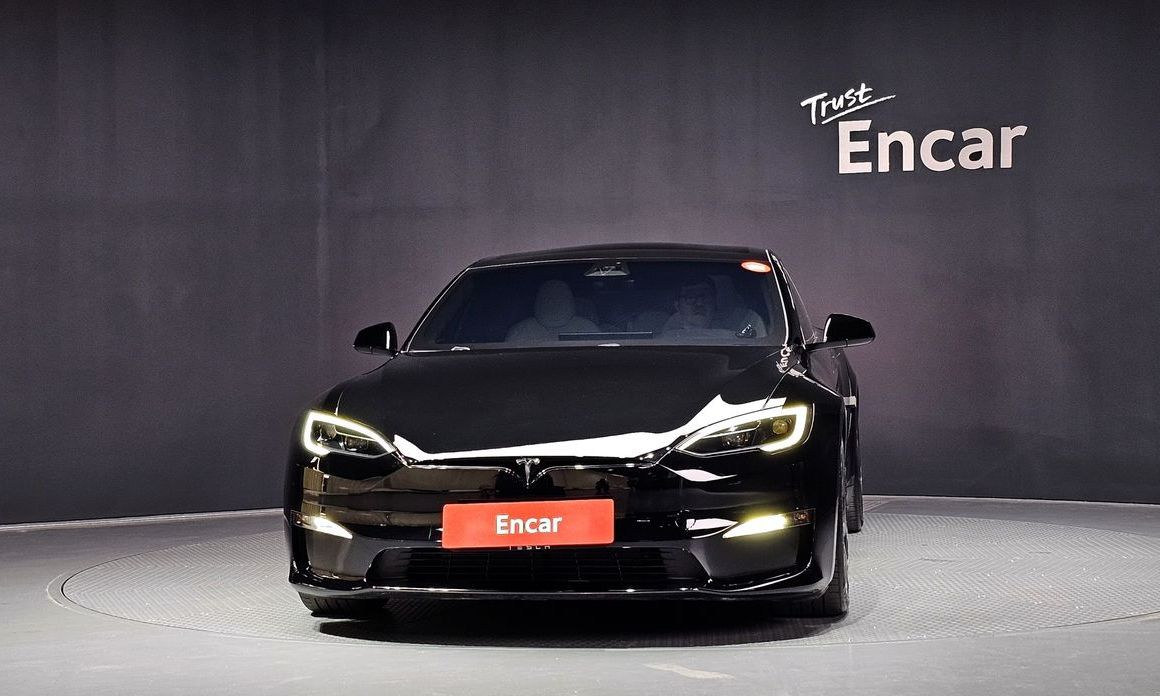 Tesla Model S 2023