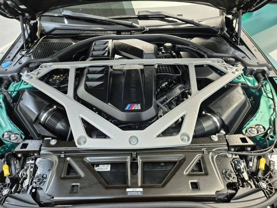 BMW M4 2025