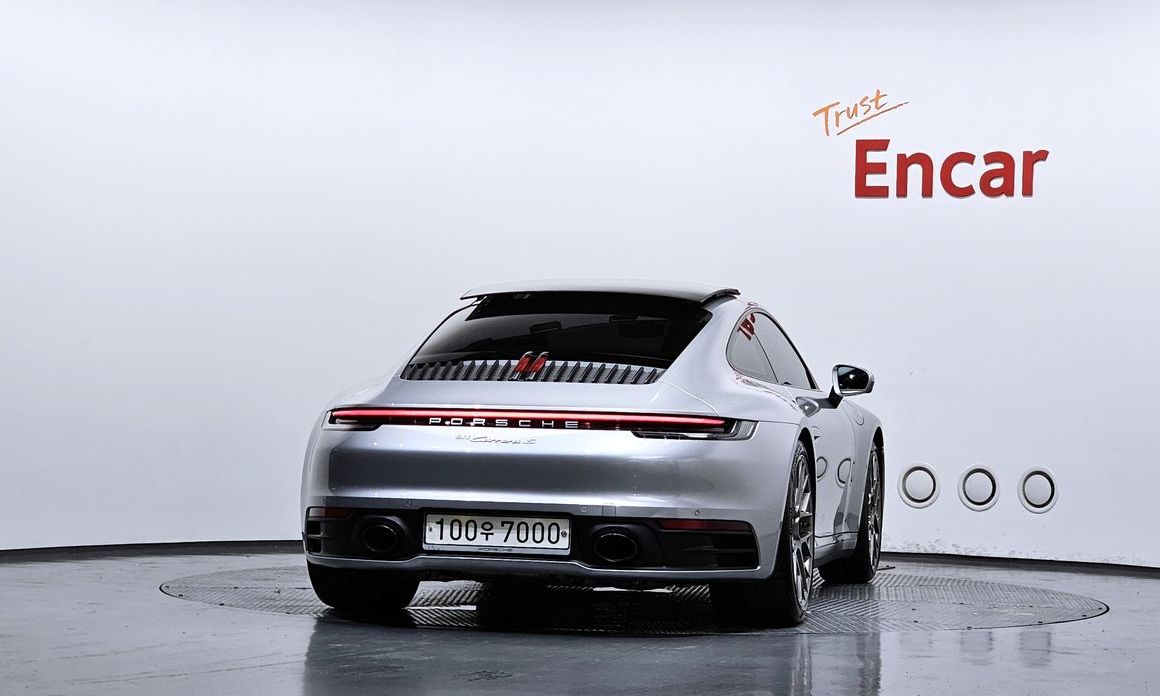 Porsche 911 2020