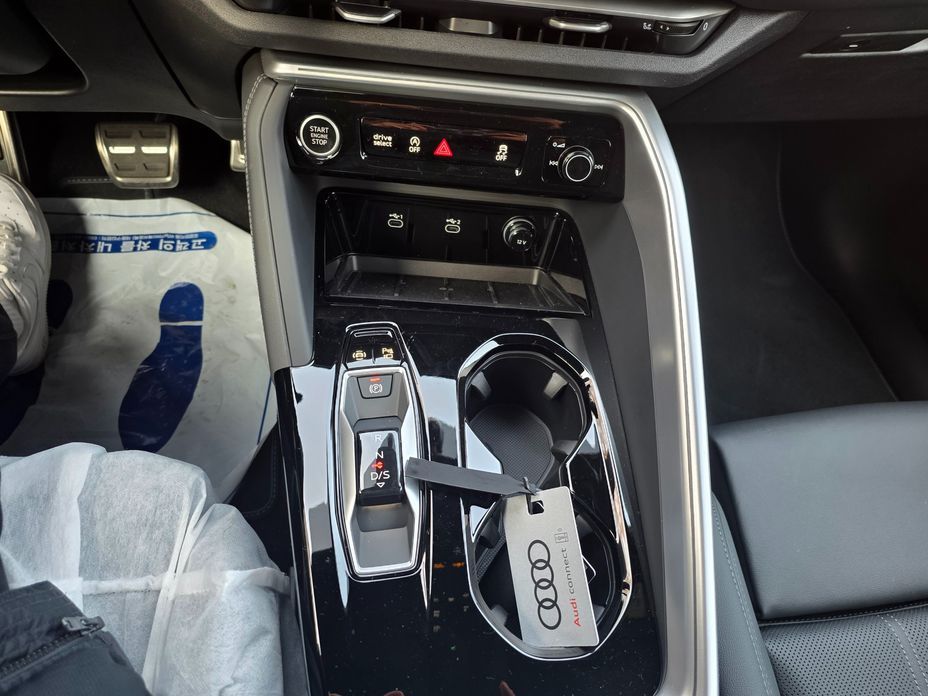 Audi Q5 2025