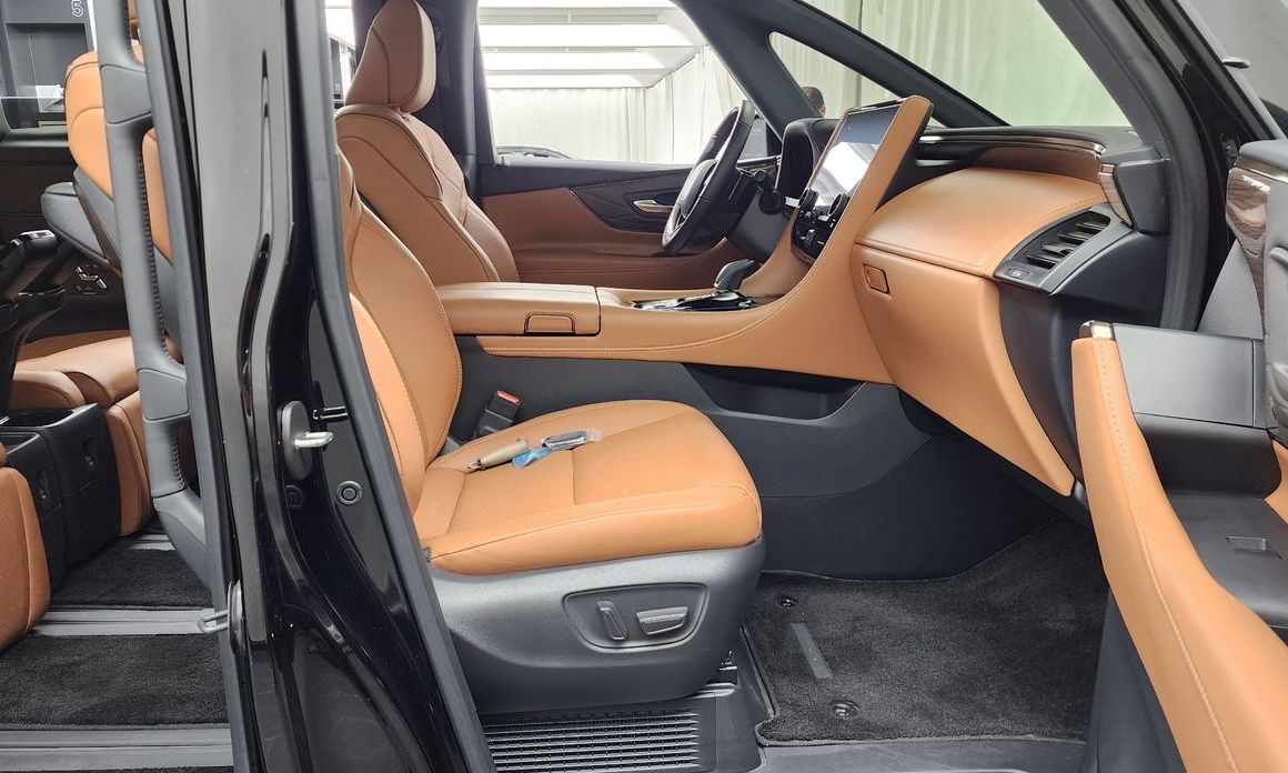 Toyota Alphard 2025