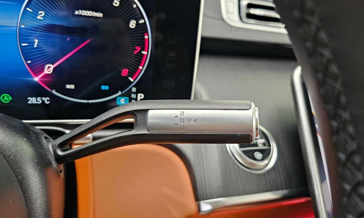 Mercedes-Benz S-Class 2024