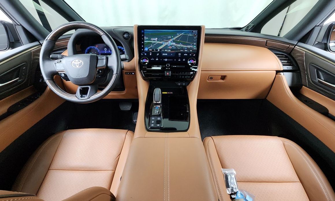 Toyota Alphard 2025