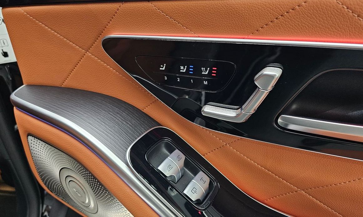 Mercedes-Benz S-Class 2024