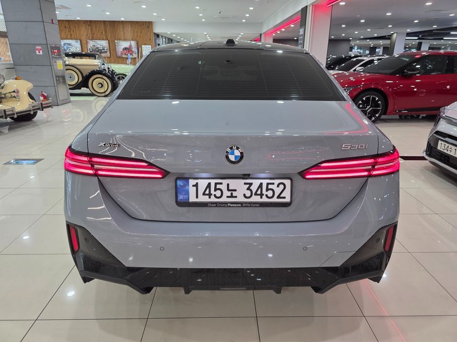 BMW 5-Series 2026