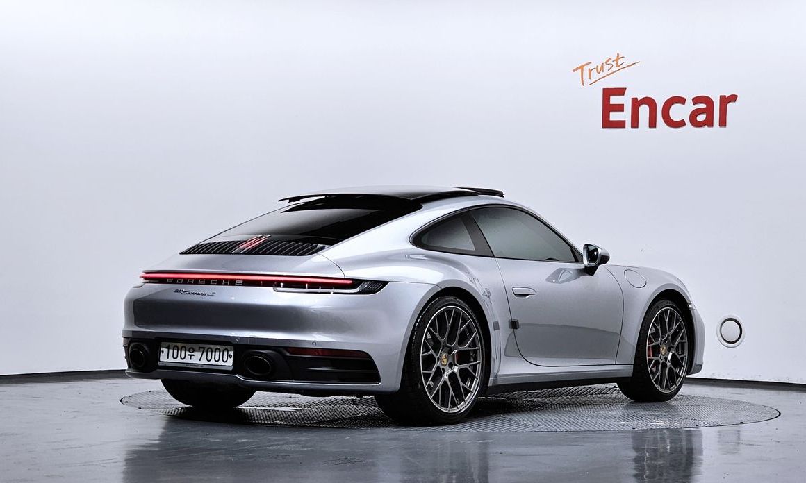 Porsche 911 2020