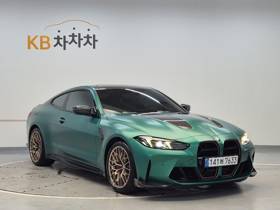 BMW M4 2025