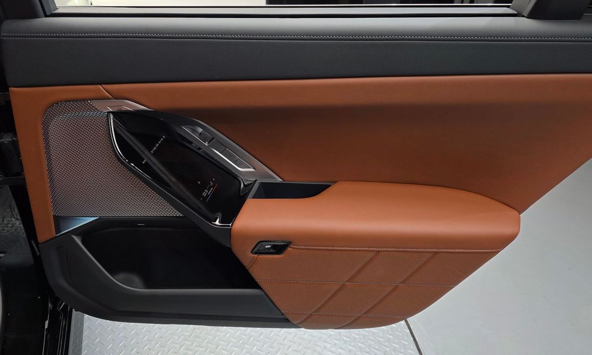 BMW i7 2024