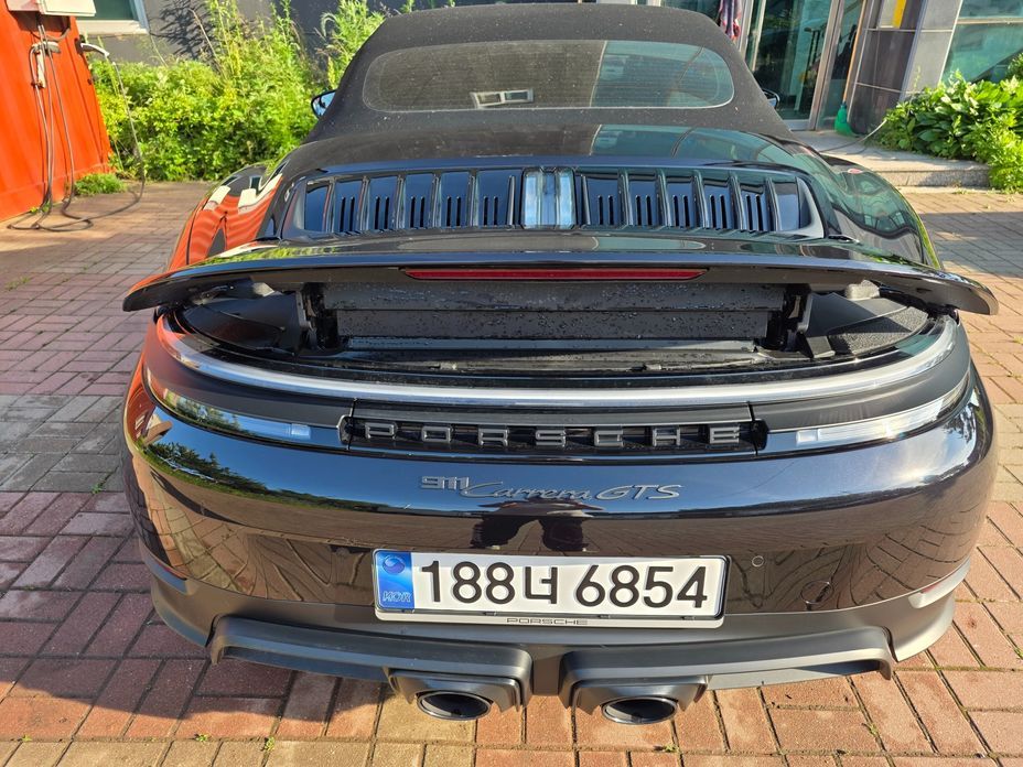 Porsche 911 2025