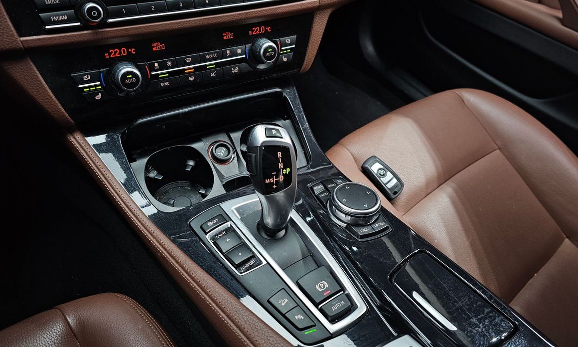 BMW 5-Series 2015