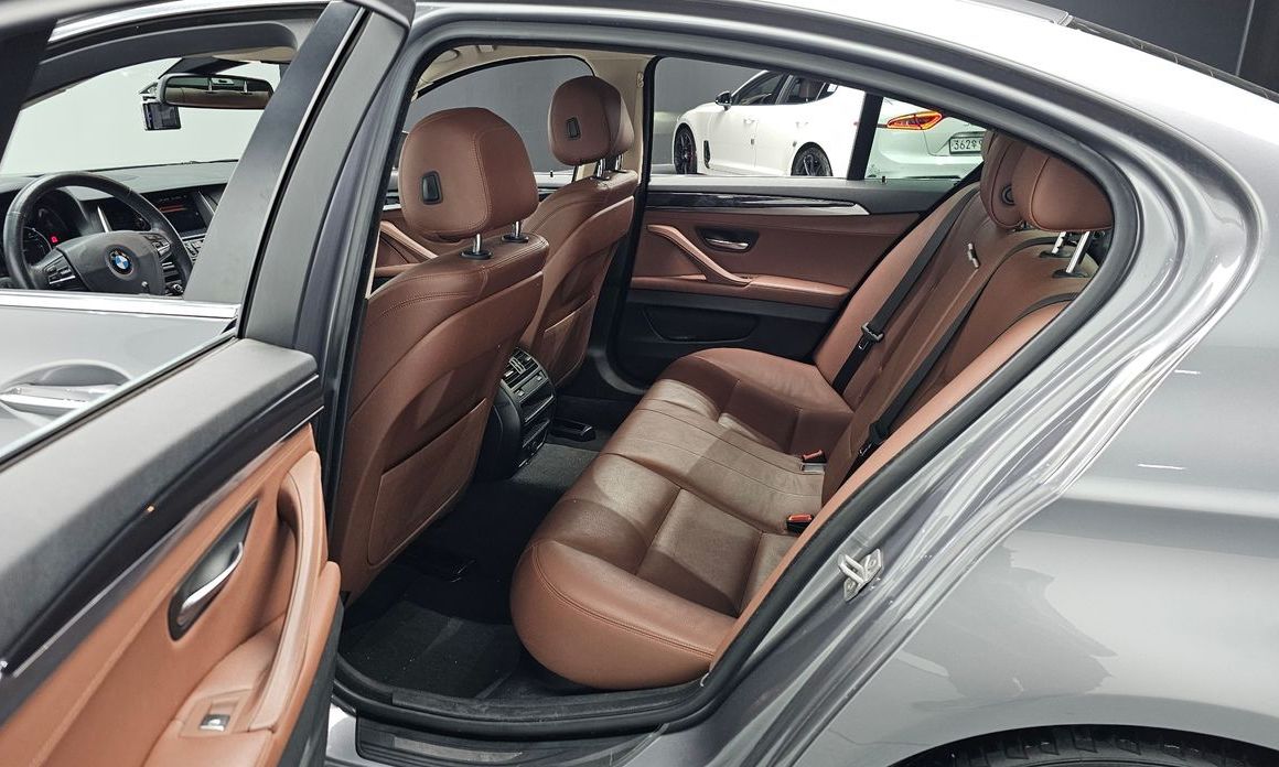 BMW 5-Series 2015